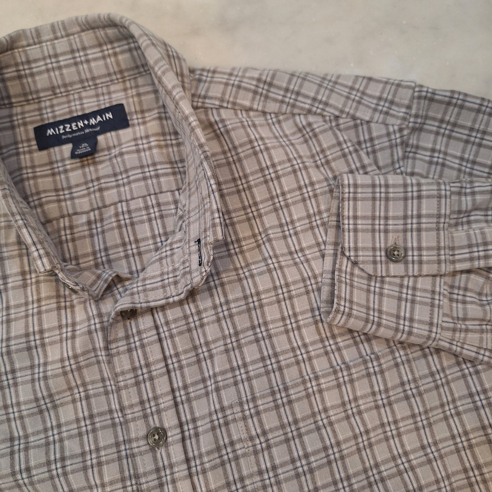 Mizzen+Main Button Down Lt Weight Flannel Shirt XL Plaid Trim Fit Performance